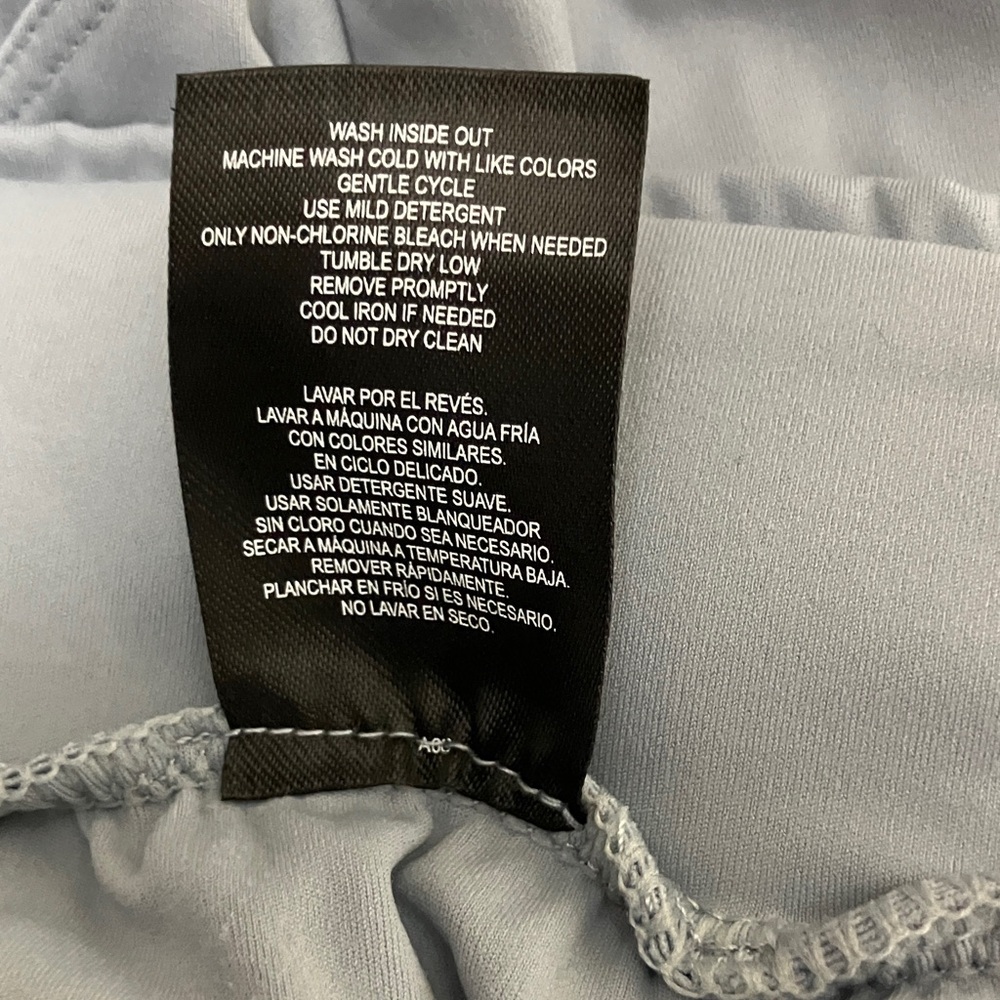 32 Degrees Gray Capris - image 4